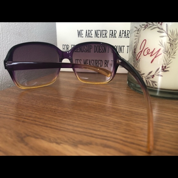 Purple and gold sunglasses - Picture 3 of 4